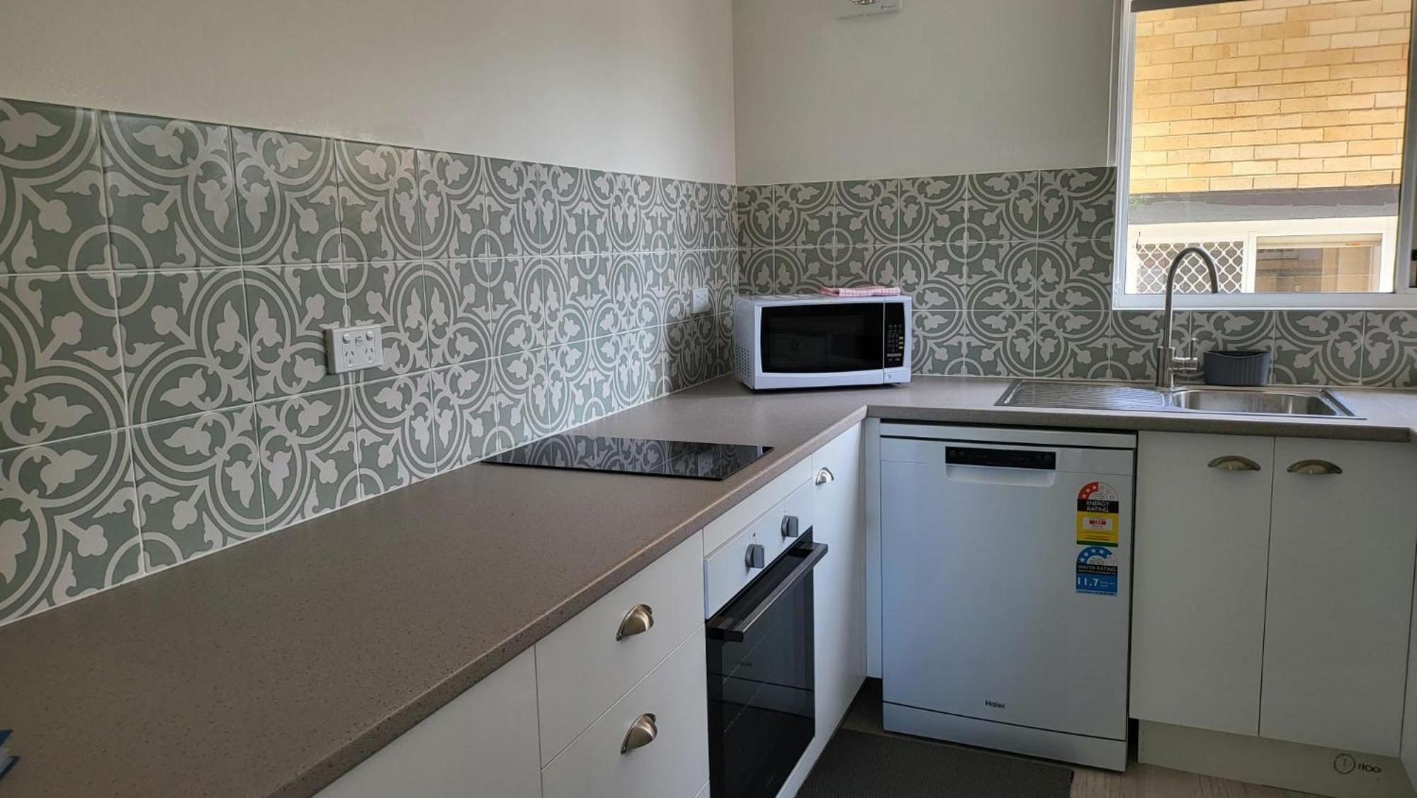 Husky 19 Beautifully Appointed Apartments - Great Location - In The Heart Of Husky Huskisson Kültér fotó