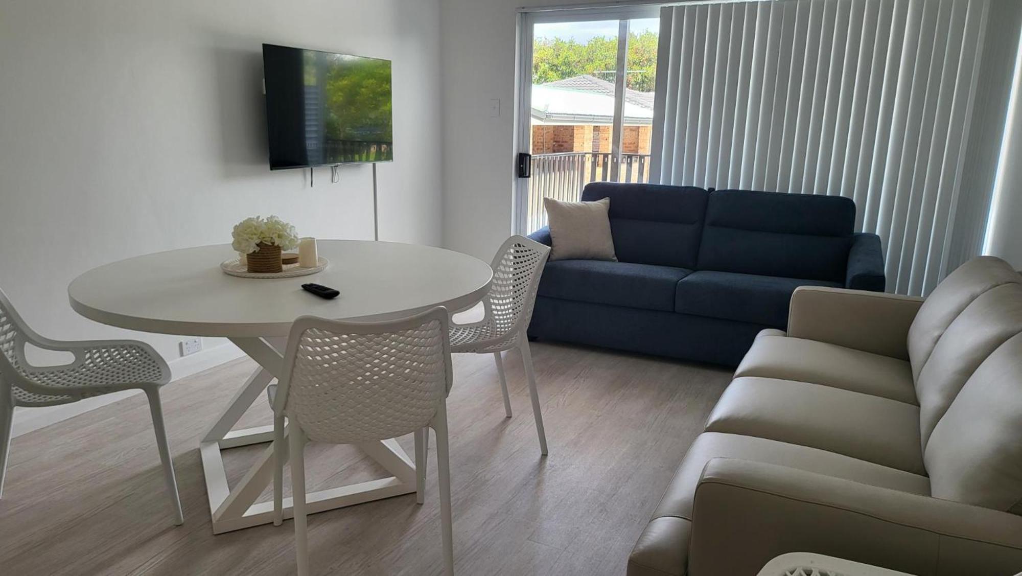 Husky 19 Beautifully Appointed Apartments - Great Location - In The Heart Of Husky Huskisson Kültér fotó