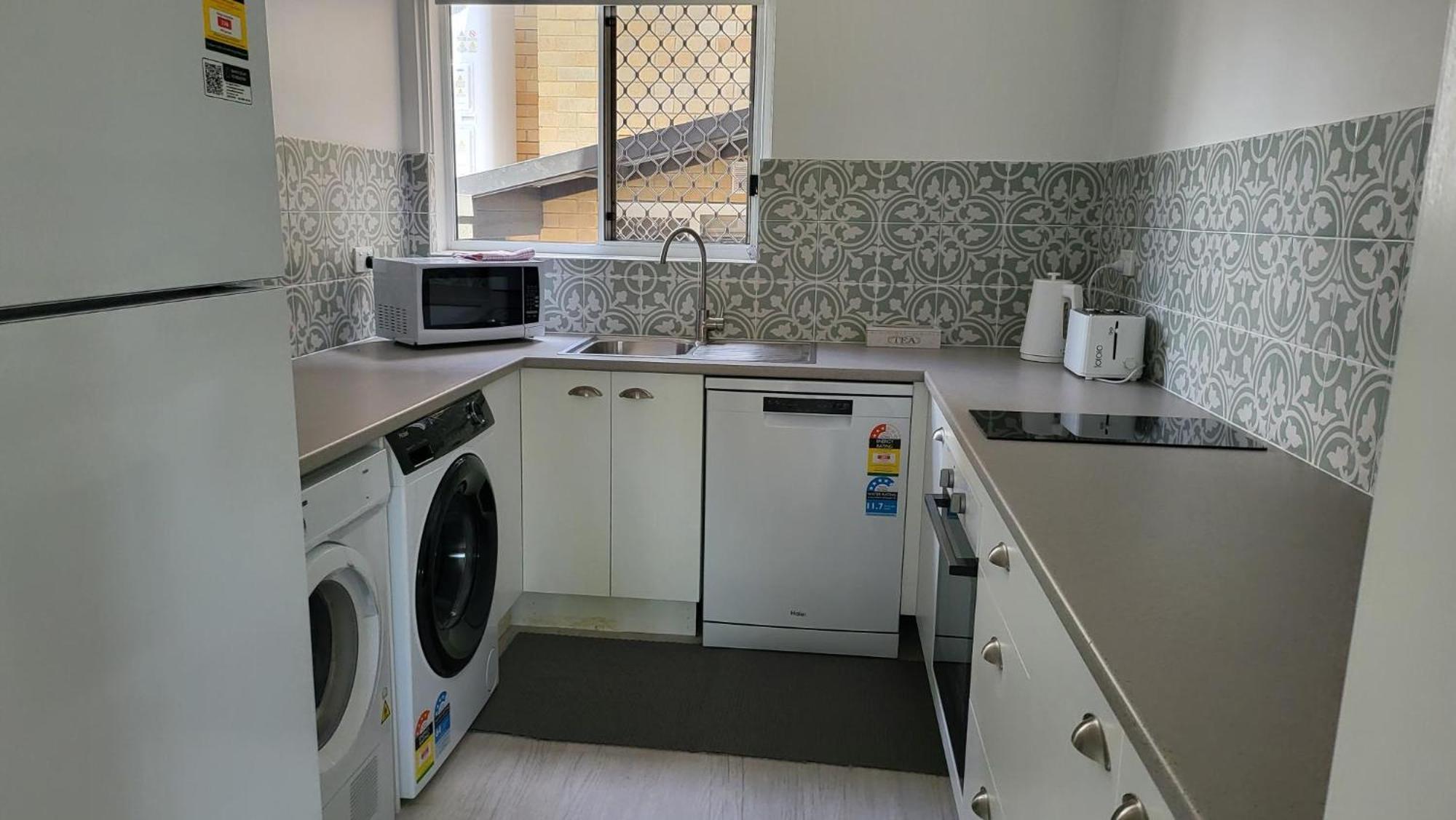 Husky 19 Beautifully Appointed Apartments - Great Location - In The Heart Of Husky Huskisson Kültér fotó
