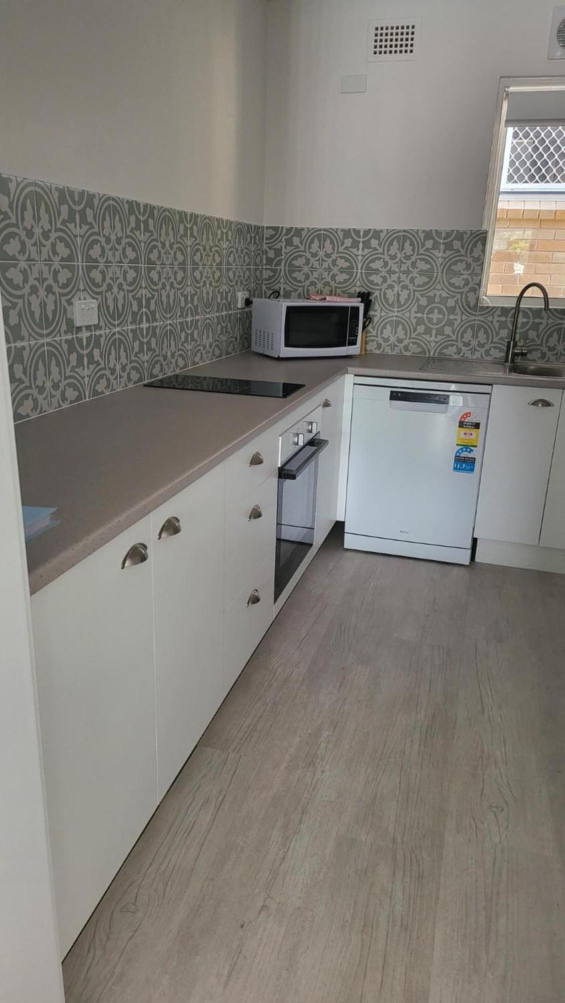 Husky 19 Beautifully Appointed Apartments - Great Location - In The Heart Of Husky Huskisson Kültér fotó