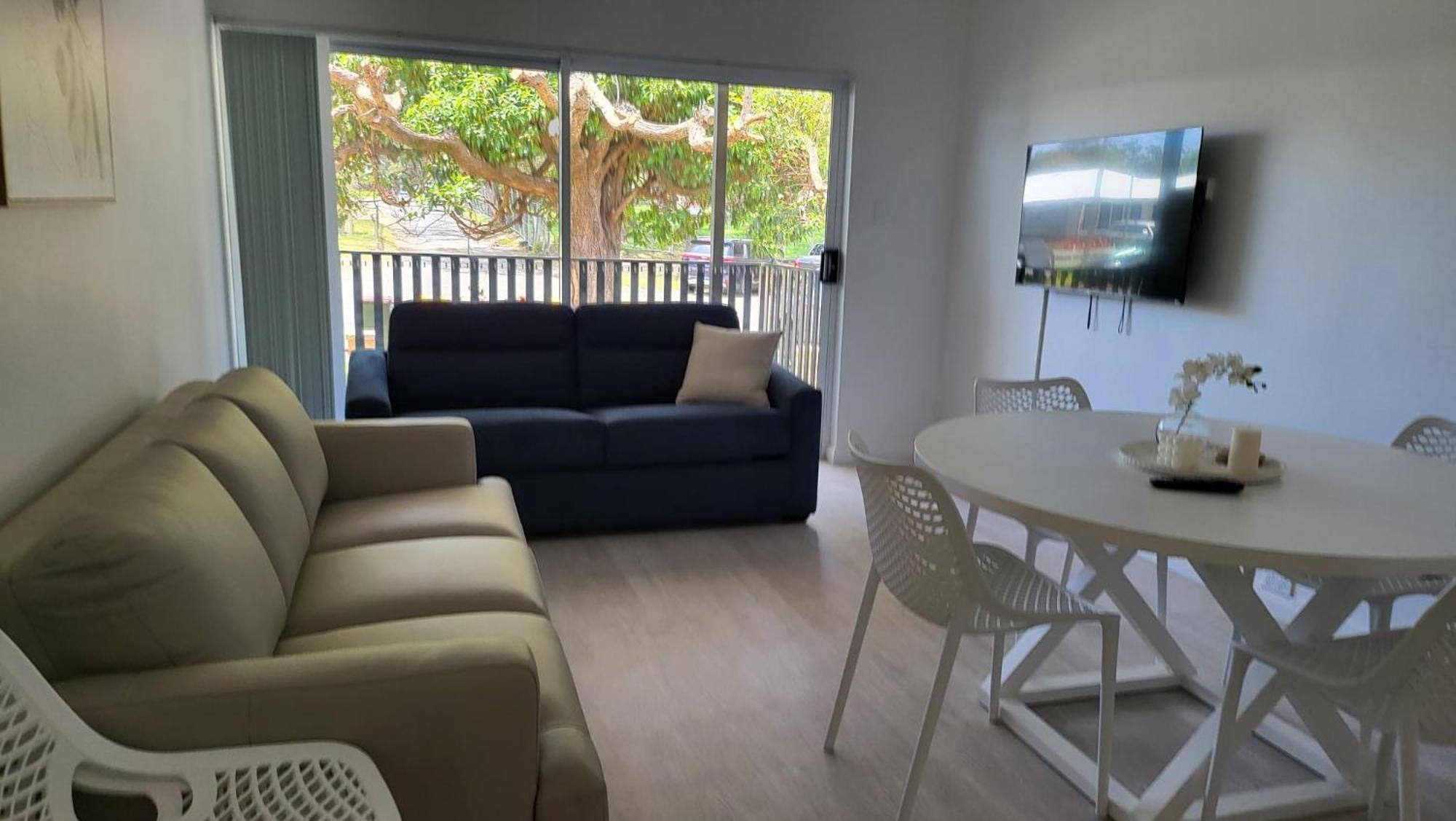 Husky 19 Beautifully Appointed Apartments - Great Location - In The Heart Of Husky Huskisson Kültér fotó